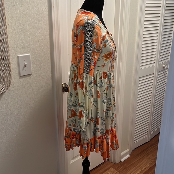 PATRONS OF PEACE Floral Boho Dress - Picture 3 of 7